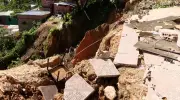 Defesa Civil identifica mais três casas com risco de desabamento em Manaus