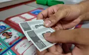 Descarte correto do liner de figurinhas da Copa do Mundo