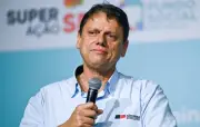 Desistências ampliam impasse entre PT e PSB em São Paulo