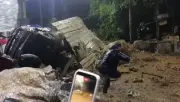 Deslizamento na Rocinha interdita Estrada da Gávea; Defesa Civil alerta