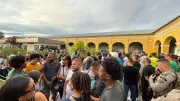 Despedida de vítimas de acidente na BR-116 que matou 16 pessoas