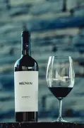 Dia dos Namorados: vinhos e chocolates sofisticados para presentear