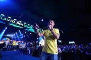 Direita bolsonarista lança pré-candidatura de André do Prado ao Senado em evento com Flávio e Tarcísio