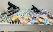 Dois homens morrem em confronto com PM em Salvador; drogas com bandeira do Brasil apreendidas