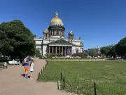Drones ucranianos atingem São Petersburgo durante fórum econômico