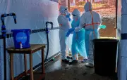 Ebola pode custar US$3,6 bi à África e causar crise de desenvolvimento