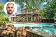 Eduardo Bolsonaro vive em mansão de R$ 6 milhões nos EUA com aluguel de R$ 35 mil