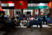 Em Gaza, futebol sobrevive entre escombros e guerra
