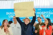 Em grupo de Lula, Pix é defendido como 'paixão nacional' e Flávio Bolsonaro é criticado
