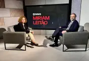 Embaixador critica tarifas dos EUA e alerta para erro estratégico