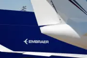 Embraer sobe 4% com novo pedido firme da Azorra para 15 jatos E195-E2