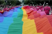 Empresas americanas retomam patrocínios a causas LGBTQ+ no Mês do Orgulho
