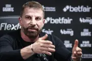 Empresários de jogadores defendem gestão de Pedrinho no Vasco