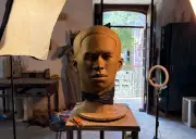 Endrick vira boneco gigante em Olinda para a Copa do Mundo