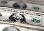 Entenda o que faz o preço do dólar subir ou cair
