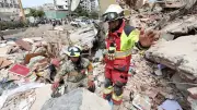 Esperança e frustração nos resgates após terremoto na Venezuela