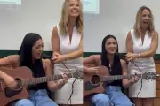 Estudante de Direito viraliza ao cantar em sala de aula