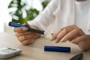 Estudo: 60% das pessoas que param canetas emagrecedoras retomam em 1 ano