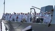EUA negam ataque a navios de guerra no Estreito de Ormuz