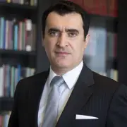 Ex-professor da USP denunciado por estupro e assédio sexual contra alunos