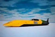 Fabricante de tratores cria supercarro a hidrogênio para recorde de 563 km/h