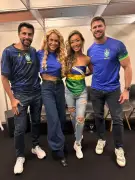 Famosos e ex-BBBs marcam presença no último jogo da seleção antes da Copa