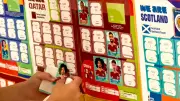 Figurinha rara de Vinícius Jr. é vendida por R$ 460 em leilão online