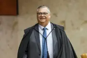 Flávio Dino critica 'colonização do discurso político por grosserias'