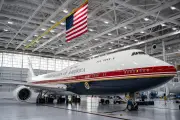 Força Aérea dos EUA apresenta novo Air Force One doado pelo Catar
