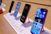 Fotos e detalhes do iPhone 18 Pro vazam na dark web após ataque hacker à Tata