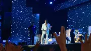 Fãs viajam milhares de km para ver Roberto Carlos no São João de Campina Grande