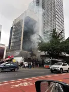 Fumaça no Consulado Italiano na Paulista leva a evacuação e mobiliza bombeiros
