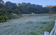 Geada em Monte Verde e previsão de nova frente fria em Minas