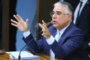 Girão critica PL por aliança com Ciro Gomes no Ceará
