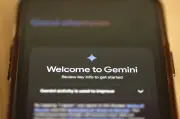 Google impõe limites à Meta no uso de IA Gemini por falta de capacidade