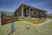 Governo dá 24h para bloqueio de contas de bets ilegais