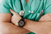 Governo oficializa Enamed obrigatório para exercício da medicina
