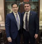 Governo vê carta de Rubio como tentativa de legitimar Flávio Bolsonaro