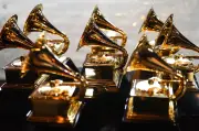 Grammy veta letras em português em novo prêmio de canção latina