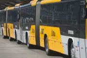 Greve de rodoviários no Rio tem ônibus depredados e sem acordo