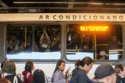 Greve dos rodoviários no Rio: passageiros enfrentam ônibus lotados e caos