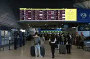 Greve em Portugal cancela 65% dos voos e afeta turismo