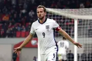 Harry Kane ultrapassa 60 gols na temporada e mira Bola de Ouro e Copa