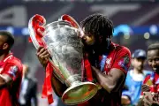 Herói da Champions, Divock Origi anuncia aposentadoria aos 31 anos