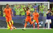 Holanda e Japão empatam em jogo de alto nível pela Copa