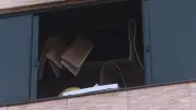 Homem agride companheira grávida e ateia fogo em apartamento no DF