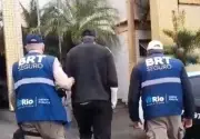 Homem preso e adolescentes apreendidos por vandalismo no BRT Rio