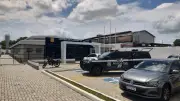 Homem preso por pilotar moto embriagado e com placa invertida em Maceió