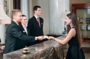 IA na hotelaria: como a tecnologia transforma a experiência do hóspede