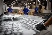 IBC-Br indica economia aquecida, mas juros e guerra reduzem ritmo